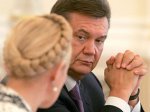 Ще трохи, і Тимошенко з-за ґрат наздожене Януковича