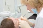 Бережіть зуби. Буковинські стоматологи відзначатимуть професійне свято