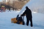 В одному з спальних районів Чернівців працюватиме нова снігоприбиральна машина