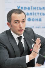 Андрій Пишний: «Соціальні ініціативи Януковича – це дешевий підкуп виборців»  