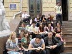 Молодь проти реорганізації книгарень. Читальний протест. ФОТОРЕПОРТАЖ