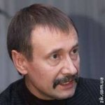 Пане Папієв, йдіть у відставку. Бо лихо буде