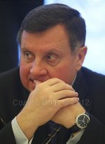 Соратник Януковича й опозиціонер носять годинники по $21 тисячі (Оновлено)