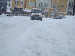 Чернівецька влада каже, що прибирає сніг цілодобово. Однак результатів тієї роботи мало видко