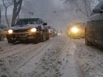Снігові замети ускладнили рух автотранспорту до 44 населених пунктів області