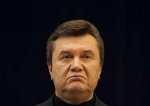 Янукович вже рік ховається від журналістів