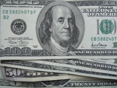Долар може зрости до 10 грн., заявив нардеп Максим Бурбак ВІДЕО