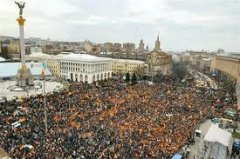 В Україні - передпомаранчевий настрій