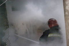 Буковинські рятувальники ліквідували пожежу у Вашківцях