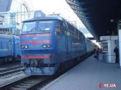 Потяг Сімферополь-Чернівці курсуватиме щоденно