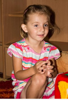 Чернівецька міліція розшукує матір малолітньої дівчинки