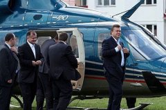 Януковичу видали 3,7 мільйона гривень на ремонт вертольота
