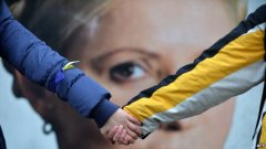 Юлія Тимошенко закликає євромаданівців не розходитися