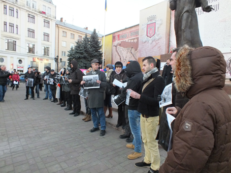 Чернівецькі журналісти проти влади. Дивитися відео