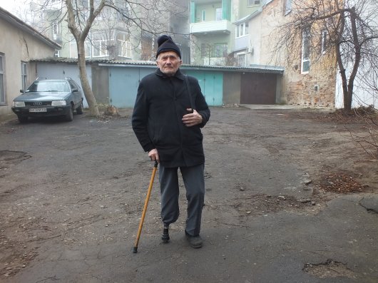 Буковинець Михайло Роспопа вже третій рік чекає обіцяної Папієвим квартири  