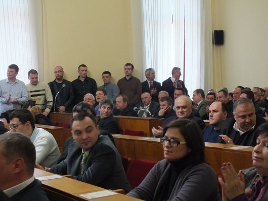 Позачергова сесія Чернівецької обласної ради завершилася, щойно розпочавшись…