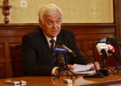 Голова Чернівецької облради Гайничеру написав заяву про відставку