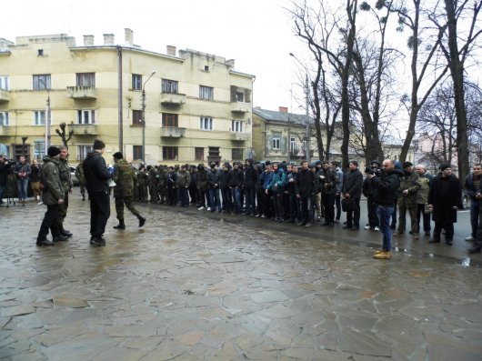 Правий сектор Буковини протестував проти призначення Кіцула начальником буковинської СБУ