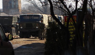 У Чернівцях помічено військову техніку