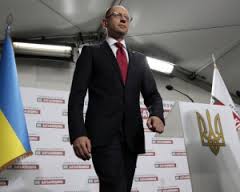 Яценюк витягує Україну з кризи. Буковина гордиться прем"єром