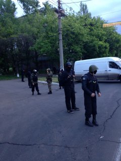 Батальйон "Донбас" відбив атаку сепаратистів і взяв полонених, багато зброї і боєприпасів