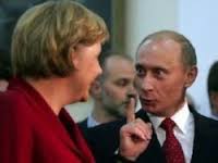 Українці масово спамлять сторінку Меркель у Facebook: "Дякую, пані Ріббентроп" 