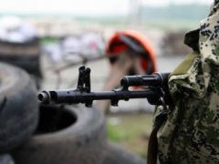 Сили АТО відрізали терористів від постачання зброї й захопили у полон 35 російських найманців - РНБО