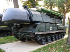Росія продовжує постачати зброю бойовикам: в Україну перекидають ЗРК "Бук" і танки