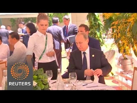 На саміті G20 Путіна проігнорували навіть на ланчі