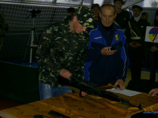 У Чернівцях пройшов міський етап військово-спортивної патріотичної ігри «Захисник»