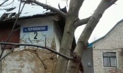  Батьки бесарабського терориста Плотніцького виїхали з Кельменців чотирма джипами, залишивши на самоті 94-річну бабусю та все своє майно (ВІДЕО)