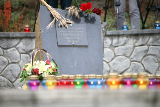 Чи буде у Чернівцях пам’ятник жертвам комуністичних голодоморів?