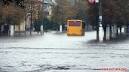 У Чернівцях через зливу зупинились тролейбуси