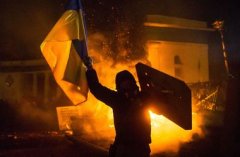 Політики! Любіть Україну! І не провокуйте людей на бунт. (ПРЯМА МОВА - БОЄЦЬ АТО)