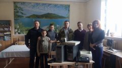 Ольга Кобевко разом з воїнами УНА-УНСО допомагає школам Новоселиччини