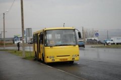 Для підвищення  безпеки та якості обслуговування пасажирів у Чернівцях закрито дві автостанції