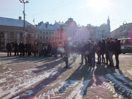 Буковинці долучилися до Всеукраїнської акції "Ланцюг єдності" (ФОТО)