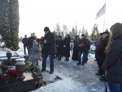 На Центральному кладовищі освятили пам'ятник буковинцю - герою Небесної Сотні(ФОТО, ВІДЕО)