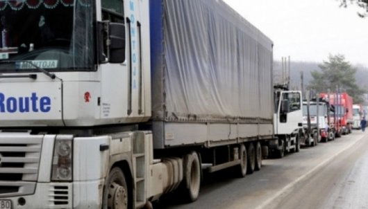 Румунія теж сказала "стоп" російським вантажівкам