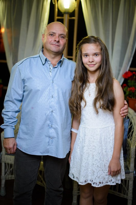 «Тато був для мене промінцем надії…» Донечці Василя Миханюка виповнилося 15 років, коли вона втратила його назавжди