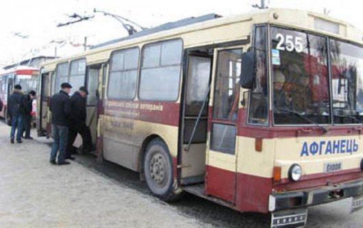 Безкоштовні тролейбуси у Чернівцях: бути чи не бути?