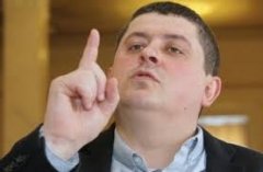 Будемо боротися з російськими "напівфабрикатами" у Раді - нардеп Бурбак