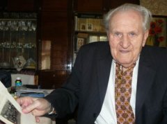 Голова Чернівецького осередку Браства ветеранів УПА Святослав Мельничук сьогодні святкує 90-ліття від дня народження