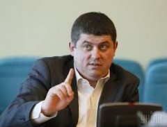 Бурбак у ВР запропонував скоротити посаду одного заступника голови Чернівецької облради 