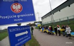 Українські заробітчани масово їдуть до Польщі
