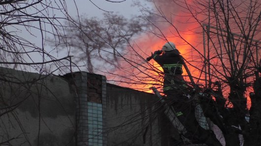 Чернівецька область: рятувальники ліквідували пожежу на пивзаводі