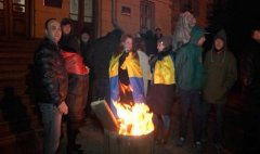 Голова Чернівецької облради Іван Мунтян відмовлявся прийти вночі до активістів