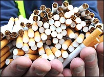 Буковинець, який незаконно транспортував з метою збуту 118 ящиків контрафактних цигарок, сплатить понад 22 тис. грн. штрафу