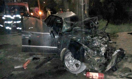 В автокатастрофі на Буковині загинула жінка, двоє поранено