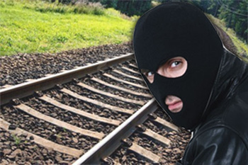 На Буковині засудили 9 крадіїв залізничної колії